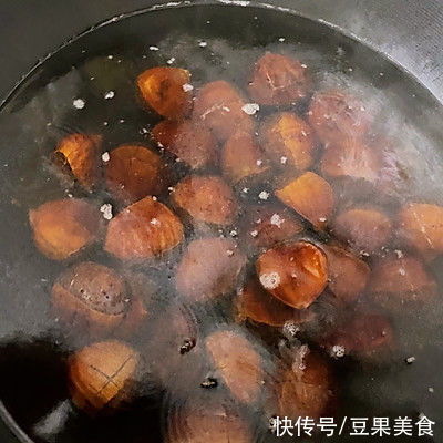 好吃的烤箱烤板栗是这样做的，营养美味，看一遍就会