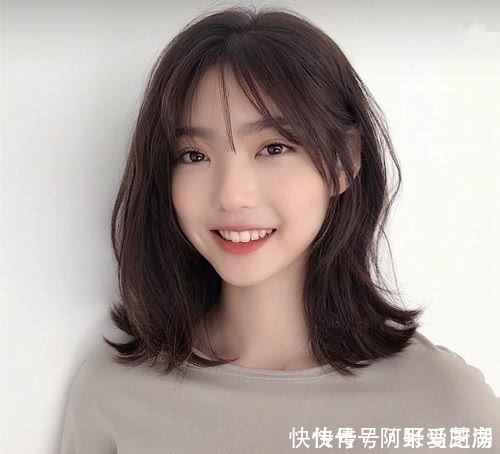 还在纠结剪啥发型?造型师透露:关键看这“三点”,几乎没人注意