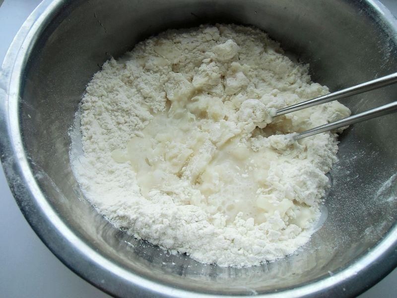 西北人最爱的面食，比饺子还好吃，馅鲜汁多底焦脆，拌馅有配方