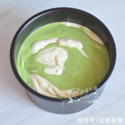 这道斑纹双色蛋糕，一上桌就被哄抢一空