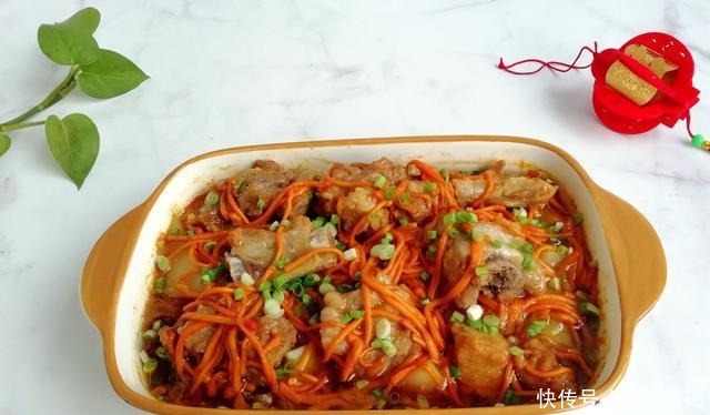 排骨和它是绝配，蒸一蒸20分钟上桌，鲜到流口水，好吃不上火