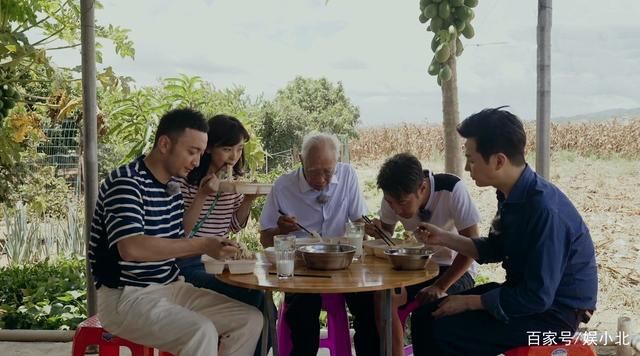 落泪|程相文先生的哽咽，任鲁豫的落泪，让观众笑着笑着就跟着哭了起来