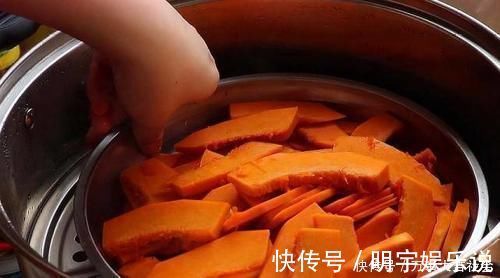 好吃|活了半辈子，才知道南瓜饼这样做最好吃，不用油炸，营养又健康