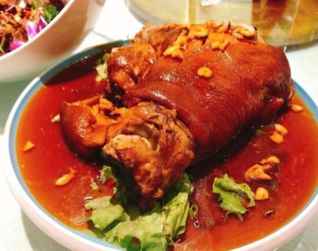 到底|北方人常说“整俩硬菜”,到底什么是“硬菜”南方人看懵了