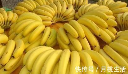 消化|爱吃香蕉的注意，香蕉能助消化，但不能和它同吃，后悔才知道！