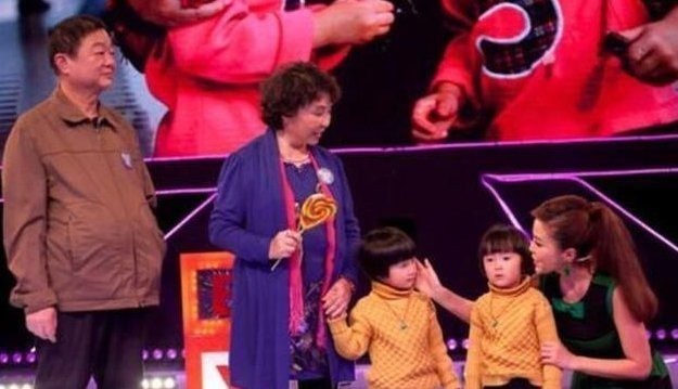 老奶奶|当时不顾医生的劝阻,以60岁的高龄做试管婴儿的老奶奶,如今怎样