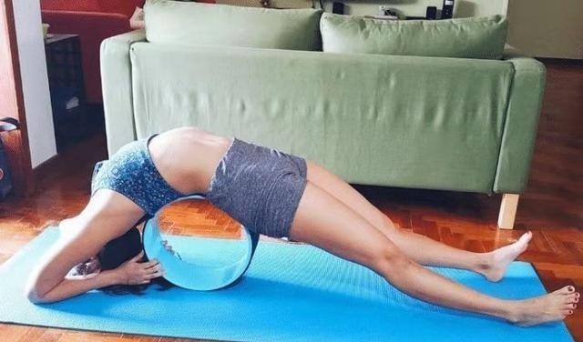 蜡黄|肤色蜡黄失去光泽,排毒瑜伽要多练习,血气畅通,容光焕发!