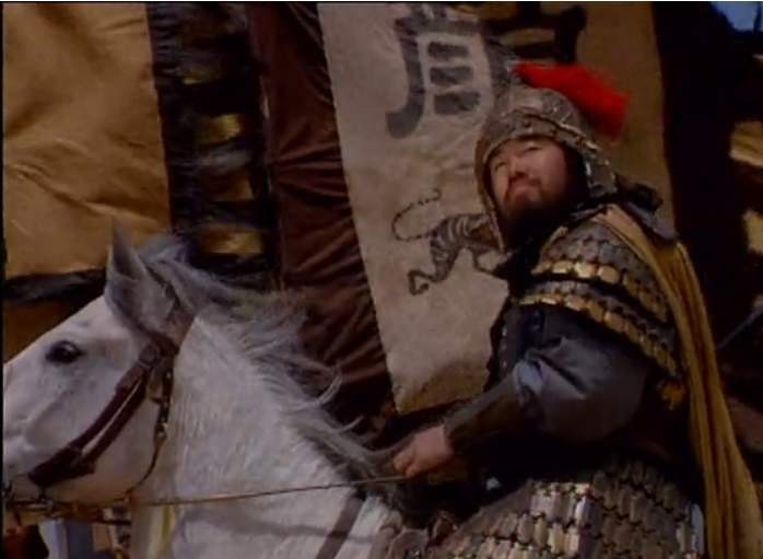 颜良|许褚敢硬抗张飞和吕布,为何面对颜良和文丑却怂了?