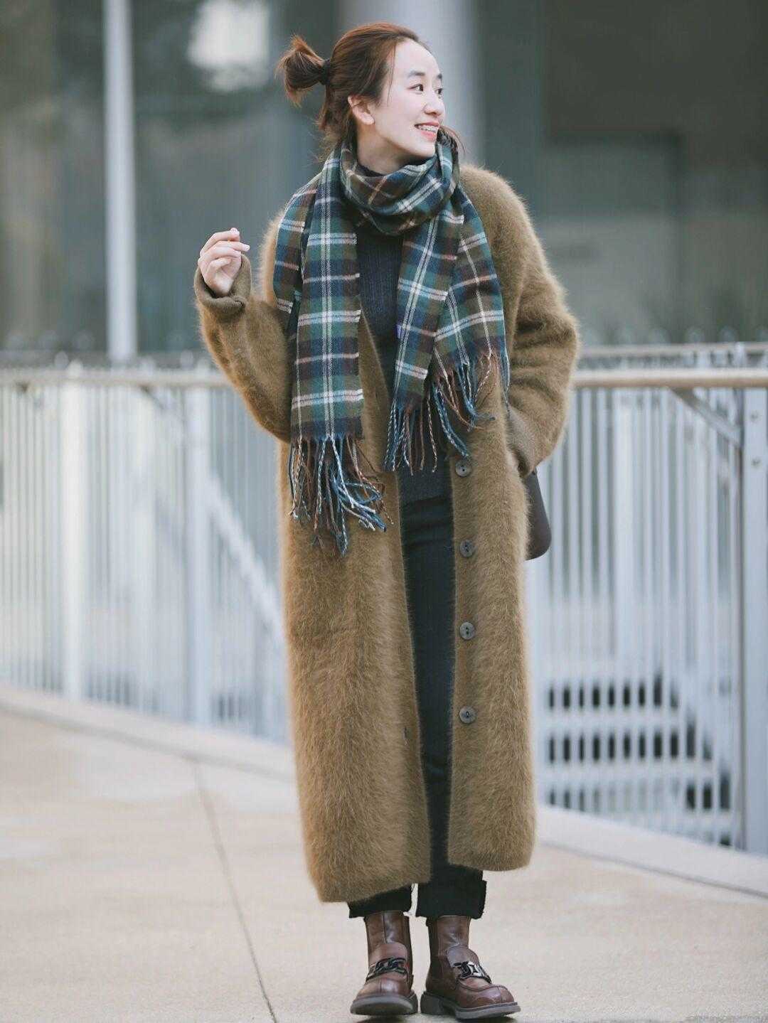 长衫 提前备几件针织长衫吧!初春穿它出门,绝对让你美到“巅峰”