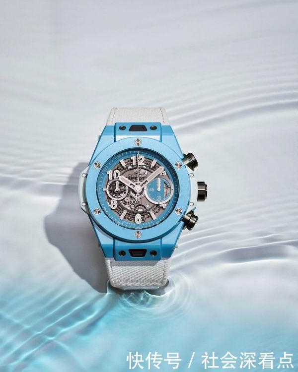 腕间一片冰蓝,低眸即是假日