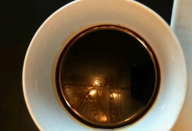 五花肉|小雪节气后,腌腊肉先抹盐还是先晾晒?做对了咸香耐放,过年吃