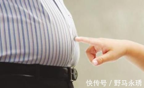 腰围|人开始衰老,身体会留下痕迹,教你3种对付办法,依然保持年轻态