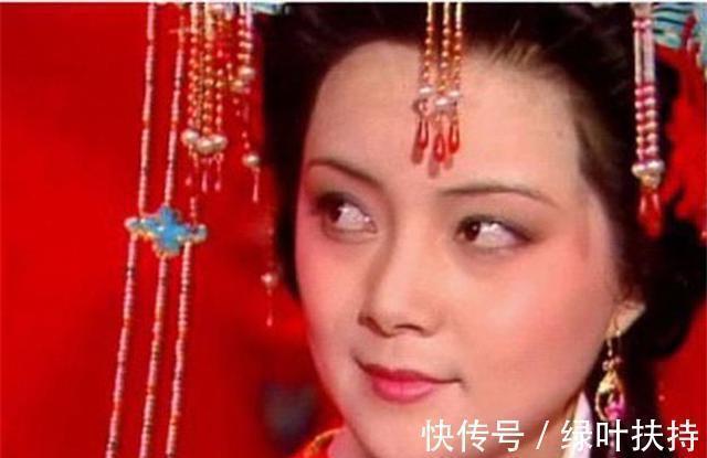 顽疾@红楼梦:难怪宝玉娶宝钗后会出家做和尚,看宝钗这个毛病谁受得了