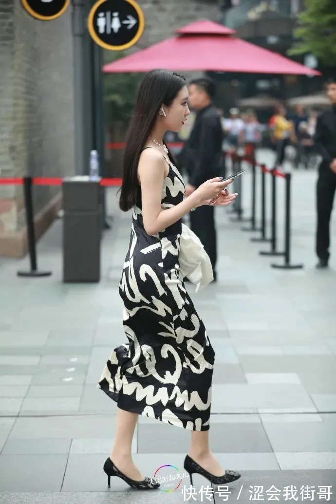 美女|街拍美女:连衣裙系列