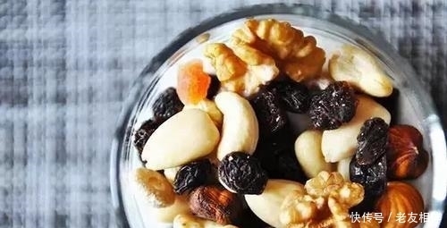 甘油三酯高，可以吃脂肪高的花生、瓜子等坚果吗？营养师告诉你