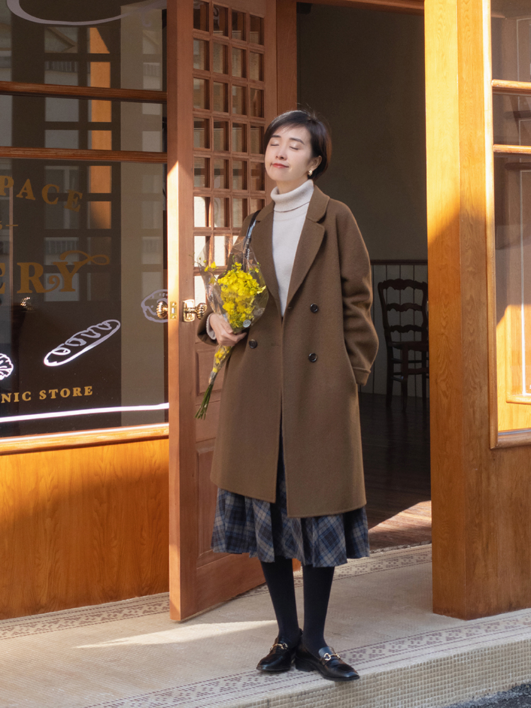 半身裙 大衣配半身裙才是新年标配,温柔优雅又得体,轻松穿出气质美