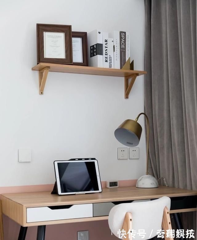 石膏线|58㎡小户型,一居改两居空间越变越大,客厅装成小书房孩子超喜欢