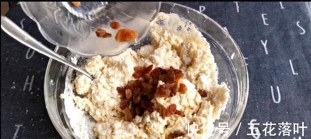 「司康松饼」成功完美有窍门，松软美味零失败，下午茶必吃！