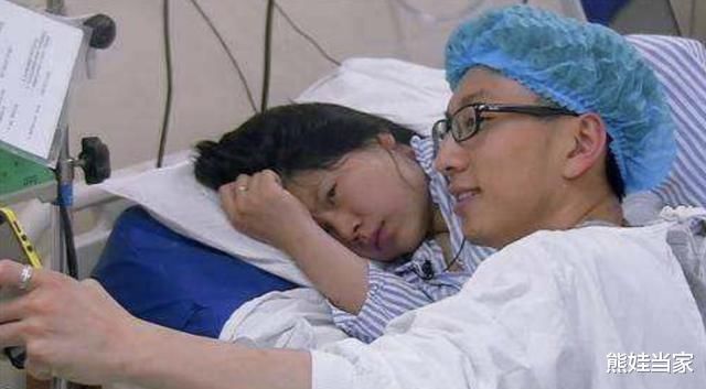 独自一人|孕妇深夜生二胎,女儿独自一人在产房外等候,护士询问后哽咽