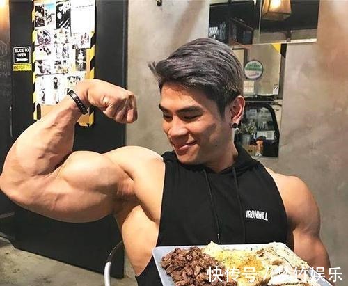 肌肉|如何锻炼核心肌肉?2步健身,练出发达的核心力量