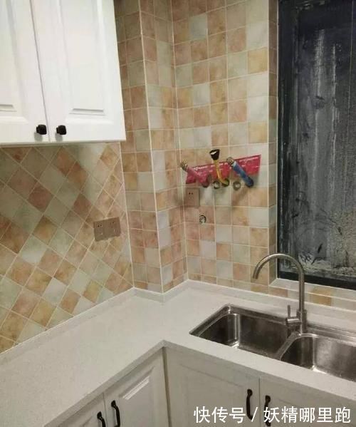 洗衣机位|装修终于完工总体花了10万左右，电视墙太喜欢，餐厅还做了卡座