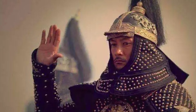 下令|这位将军在入厕时看到一群蚂蚁,立刻下令:快撤,违令者斩