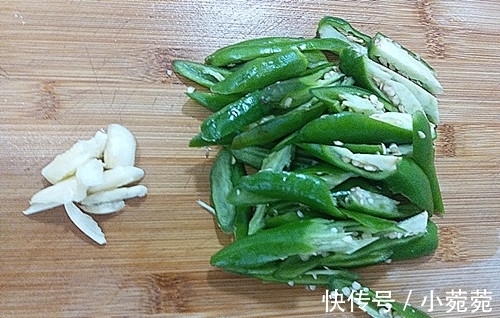 瘦肉|天然“泻药”找到了,每天炒一盘,排出黑宿便,越吃越瘦