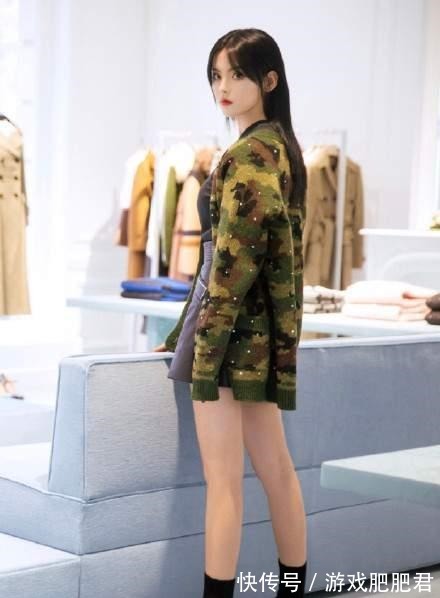 紧身牛仔裤 如今“露脚踝”已经过时了!这才是秋冬正确的穿搭方式,时髦保暖!