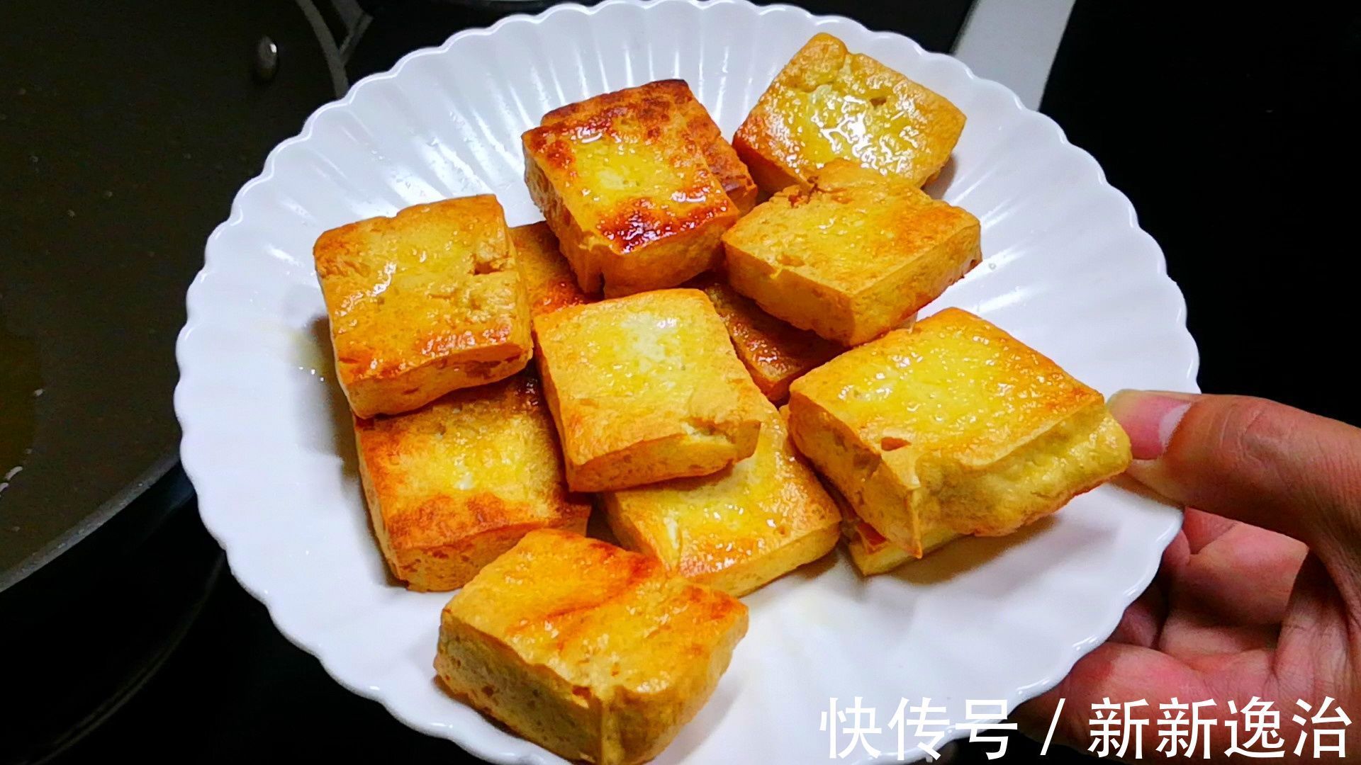 老豆腐|天冷多吃此蔬菜,比白菜鲜美,比萝卜营养,几块钱炖一锅,吃得值