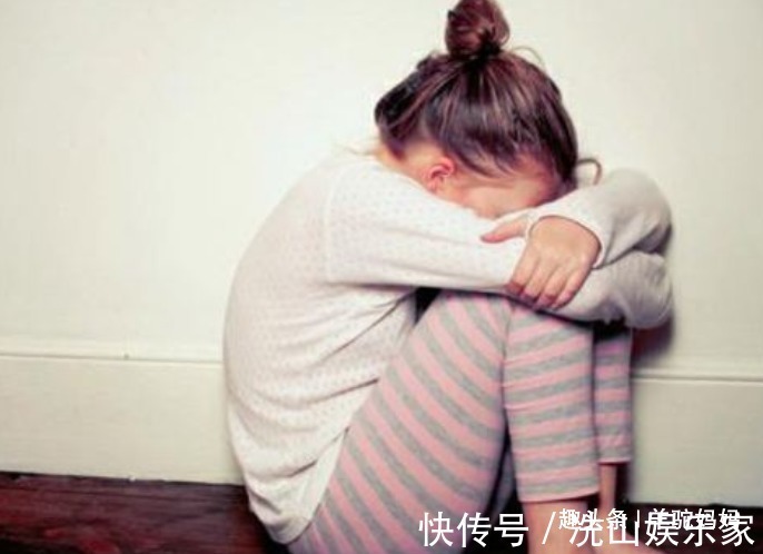 父母|家长多次管教,为什么孩子还会“偷钱”原因多半在父母身上