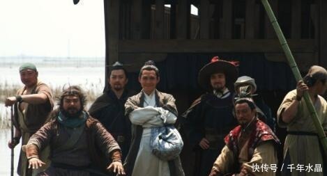 母亲|李逵临死前说了22个字, 字字锥心, 暴露出宋江的真实嘴脸!