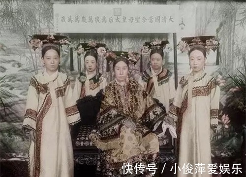 黄开甲|慈禧派人参加国际展览，拿出国库无数奇珍异宝，洋人一看哈哈大笑