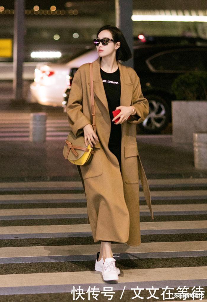 女人|女人穿大衣要显“贵”,这4个要点是关键!照着做显高又显气质