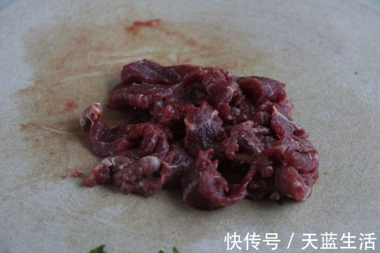 牛肉片|冬天，宁可不吃肉也要吃这素菜，便宜营养，才8毛钱一斤，要多吃