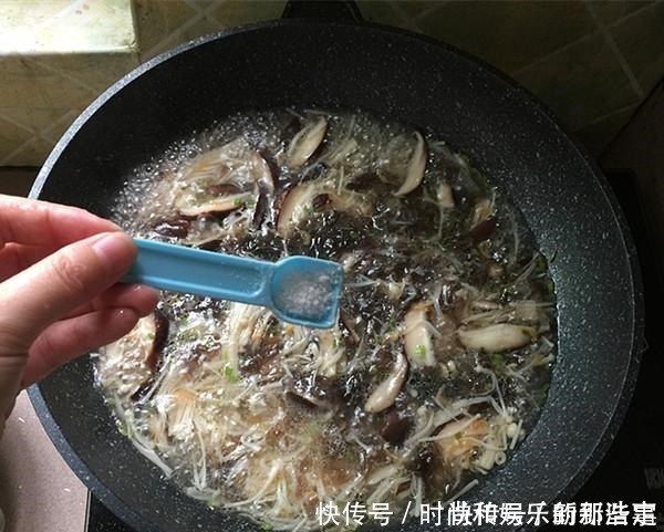 蘑菇|它含有“18种”氨基酸,孩子每周吃1次,头脑聪明,个子长得快