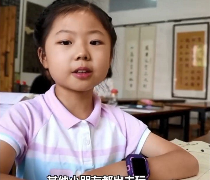 江凌仪|字如其人!9岁女孩练字3年写出印刷体,字比父母写得好