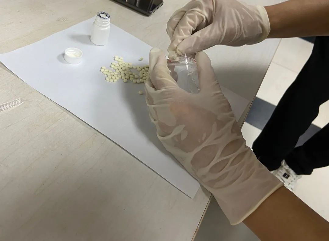 闲鱼|暗访精神药品“黑市”：“迷药之王”，10粒280