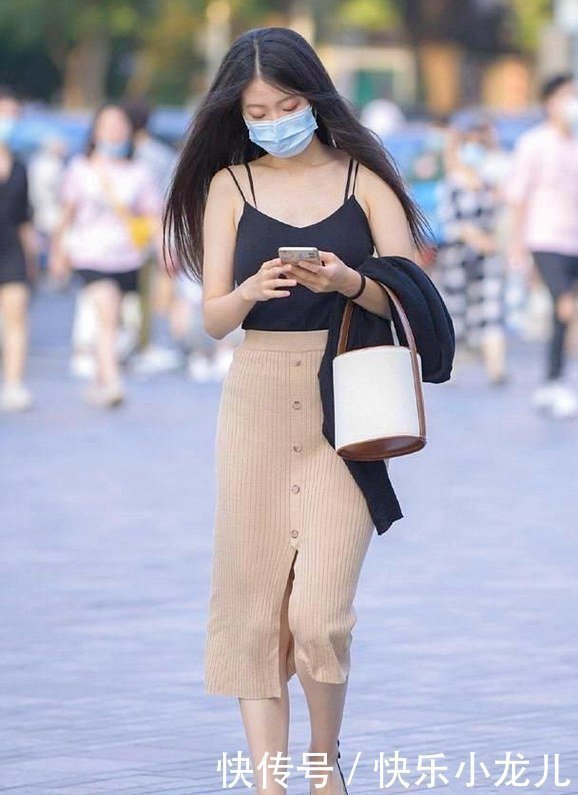 效果|修身又时髦的效果需要精心的设计,彰显女人魅力