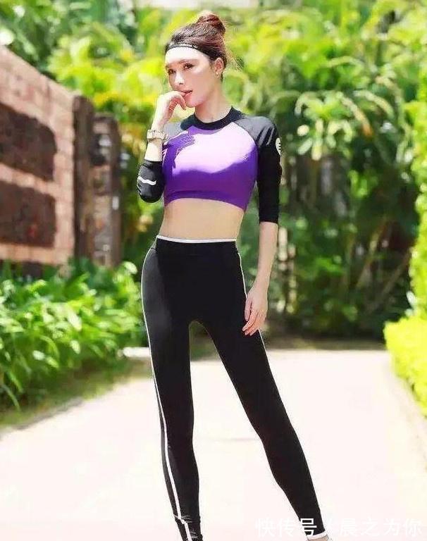 打底裤 时尚穿搭:身姿飒爽的打底裤美女,尽显玲珑身姿!