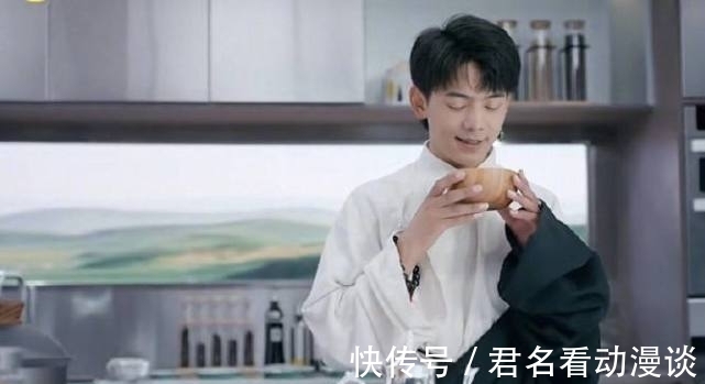 节目|4个厨房小白的《中餐厅》,要流量不要厨艺,节目重心是否偏离?