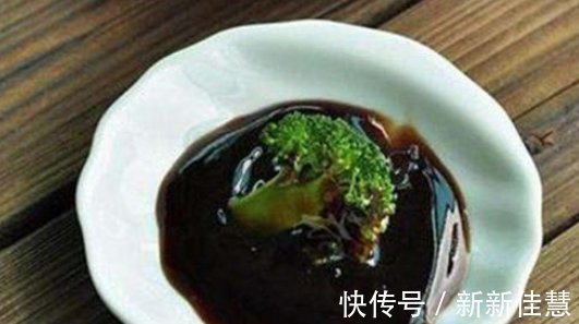 过敏|用了这么多年的蚝油，才知道不能乱用，大厨牢记3不吃，4不放