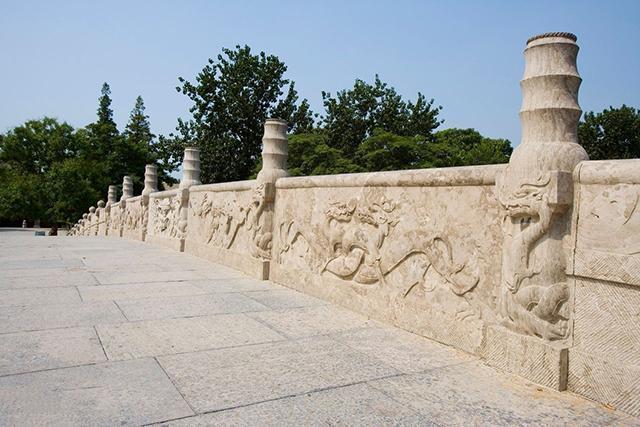 老年|赵州桥,隋代李春设计建造,梁思成和茅以升推崇,现在是假古桥