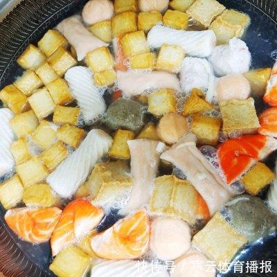 搅拌均匀|下班还点啥外卖,这道比麻辣烫还好吃的麻辣拌快到飞起