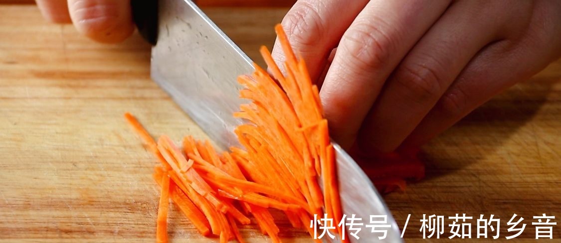 鸡蛋|炒鸡蛋谁都会做,想把鸡蛋炒好吃有窍门,加上它,鲜掉眉毛!