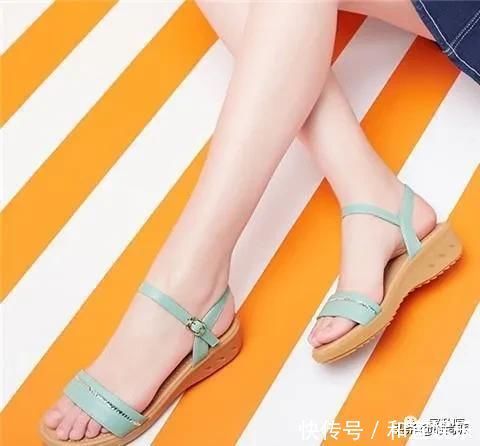 真皮凉鞋,高档时髦,穿出女人味,我选择了第四款,好舒适