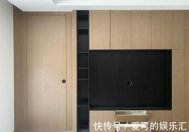 空格|原来柜子不要门板更好用!现在年轻人都专门找木工这样做柜子