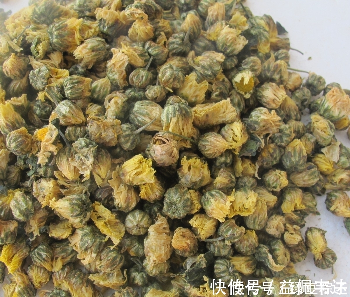 排毒养颜|泡枸杞多加这“1味”,明目护肝又排毒,给身体来个大扫除