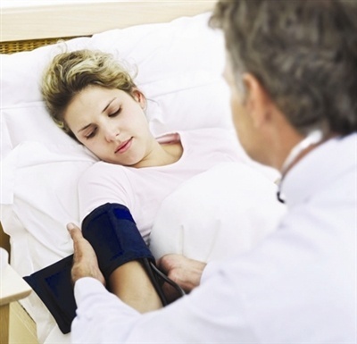 医院|癌症晚期的患者，还需要留在医院继续治疗吗来听听医生的意见