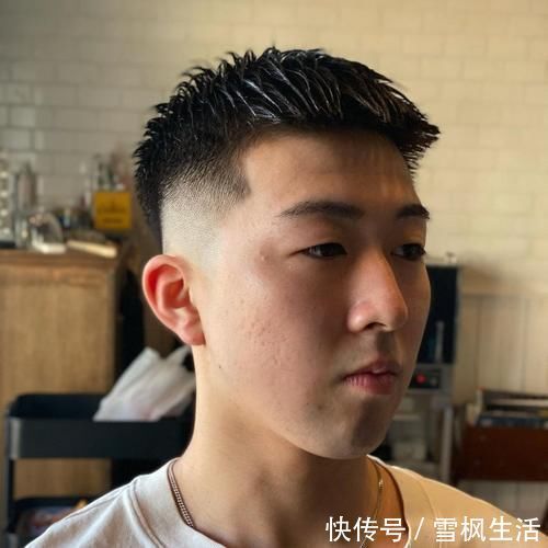 武士头发型头发要多长