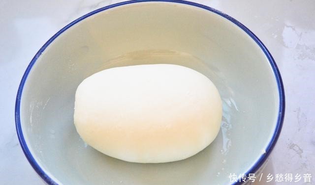 早餐|冬季,这懒人早餐,不发酵不油煎,比包子饺子还简单,一锅不够吃